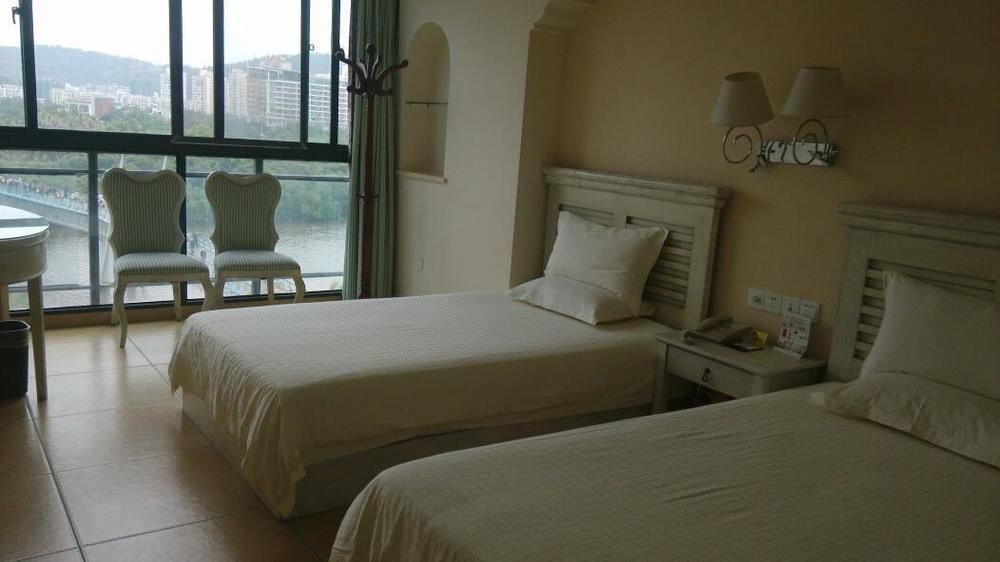 Home Inns Hotel 三亚 外观 照片
